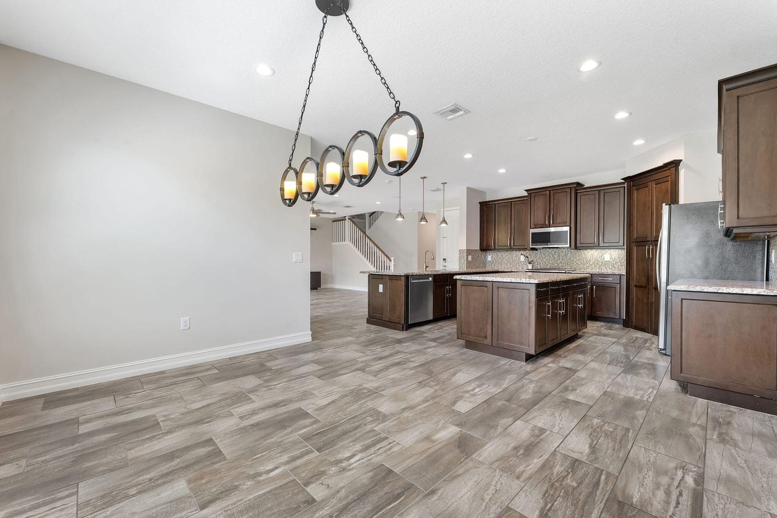 14545 Alabaster Avenue — photo 5