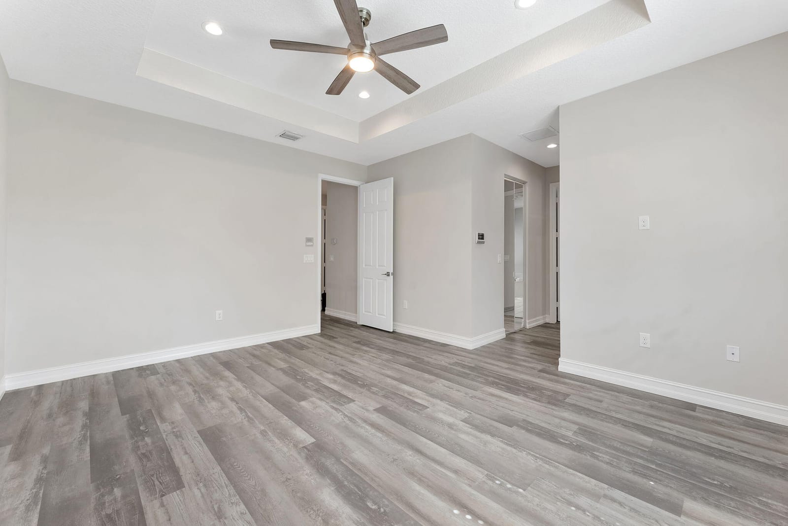 14545 Alabaster Avenue — photo 6