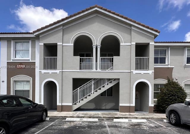 2908 SE 17th Avenue 202, Homestead, FL 33035