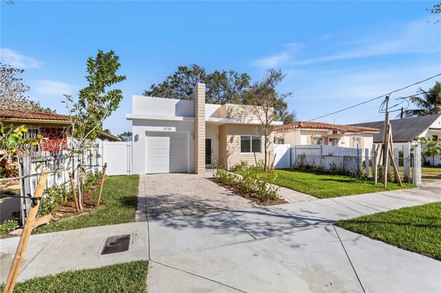 5735 SW 4th Street, sold in ZIP 33144, Miami, FL