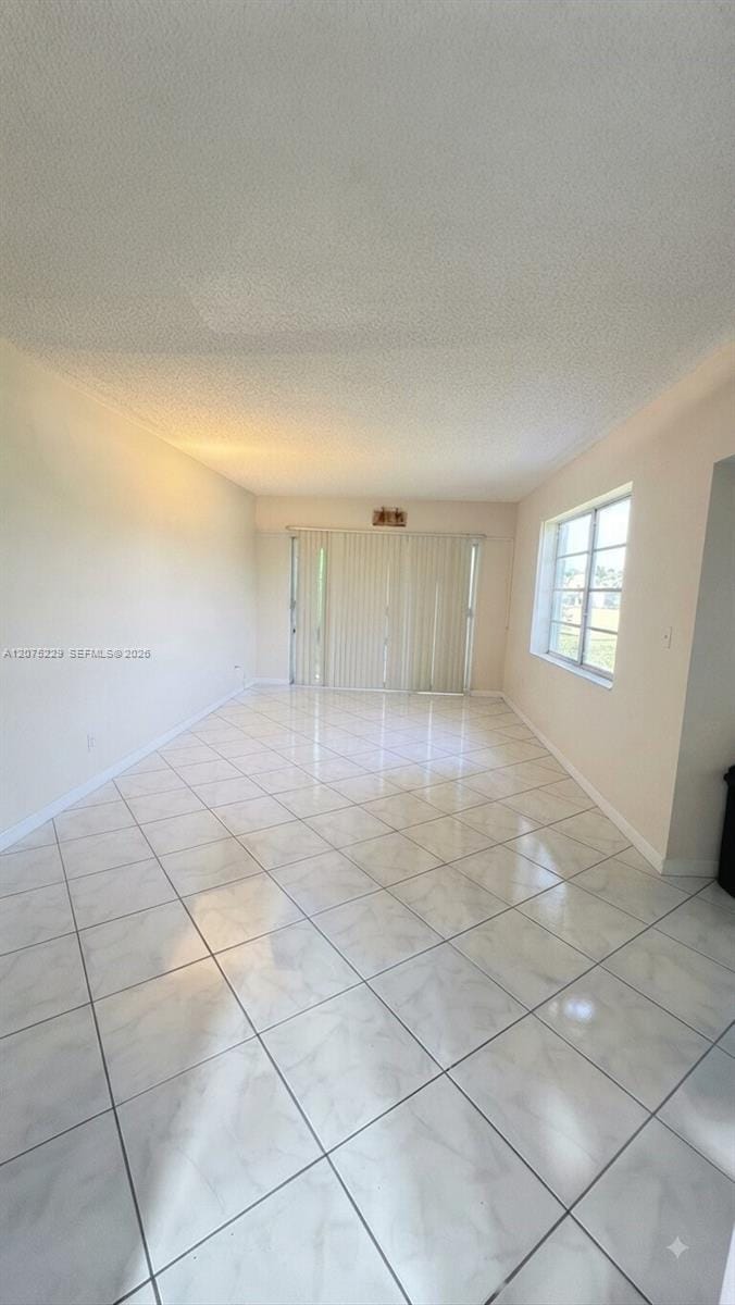 245 NE 191st Street 3012 — photo 4