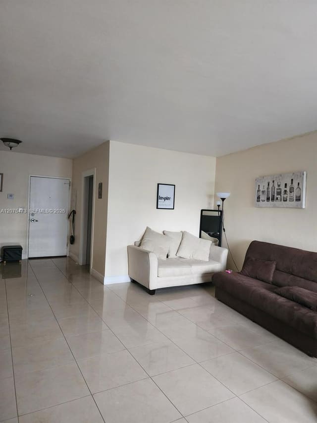 7441 Wayne Avenue 3O, Parkview Point, Miami Beach, FL