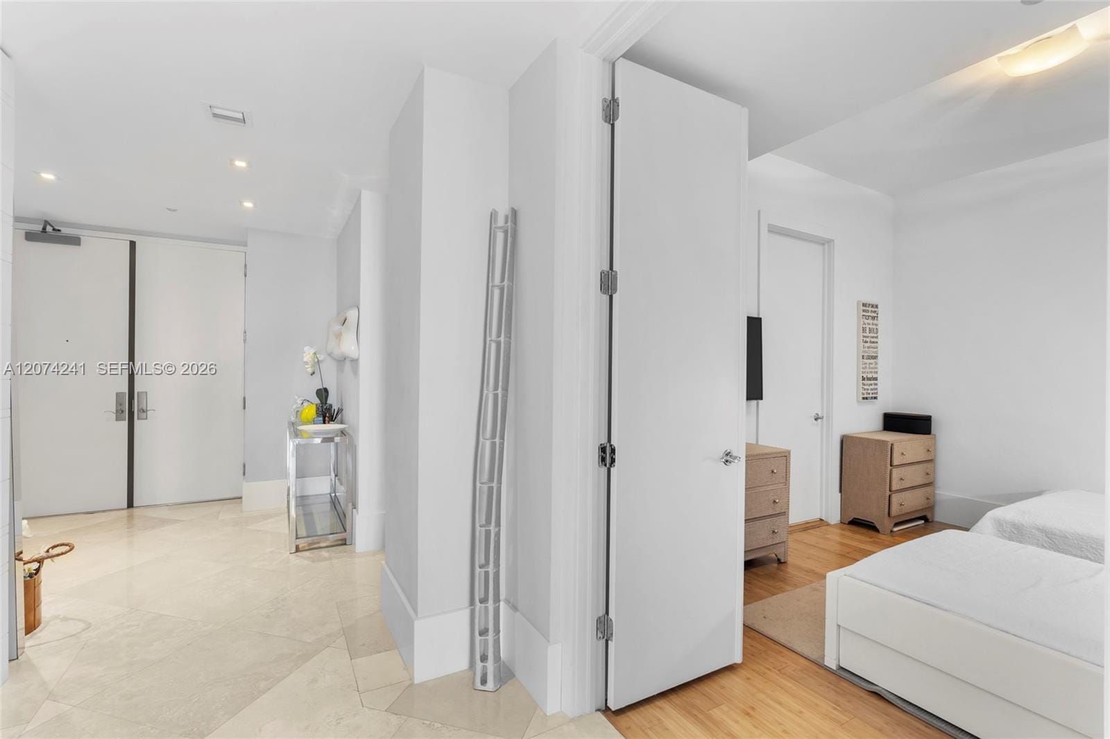100 S Pointe Drive 1810 — photo 11