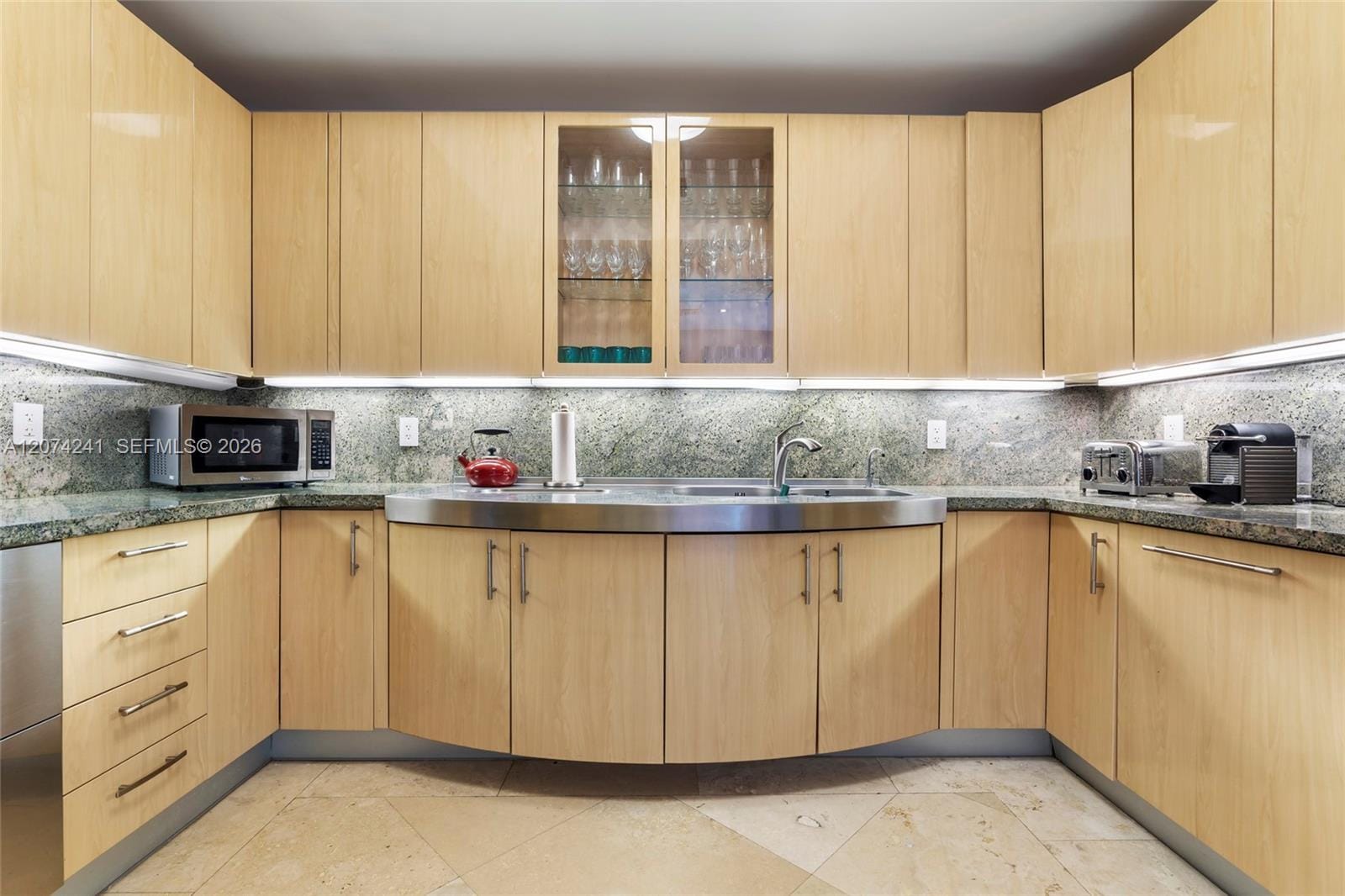 100 S Pointe Drive 1810, Miami Beach, FL 33139 photo 13
