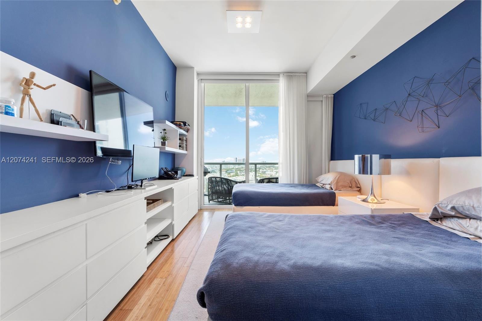 100 S Pointe Drive 1810, Miami Beach, FL 33139 photo 24
