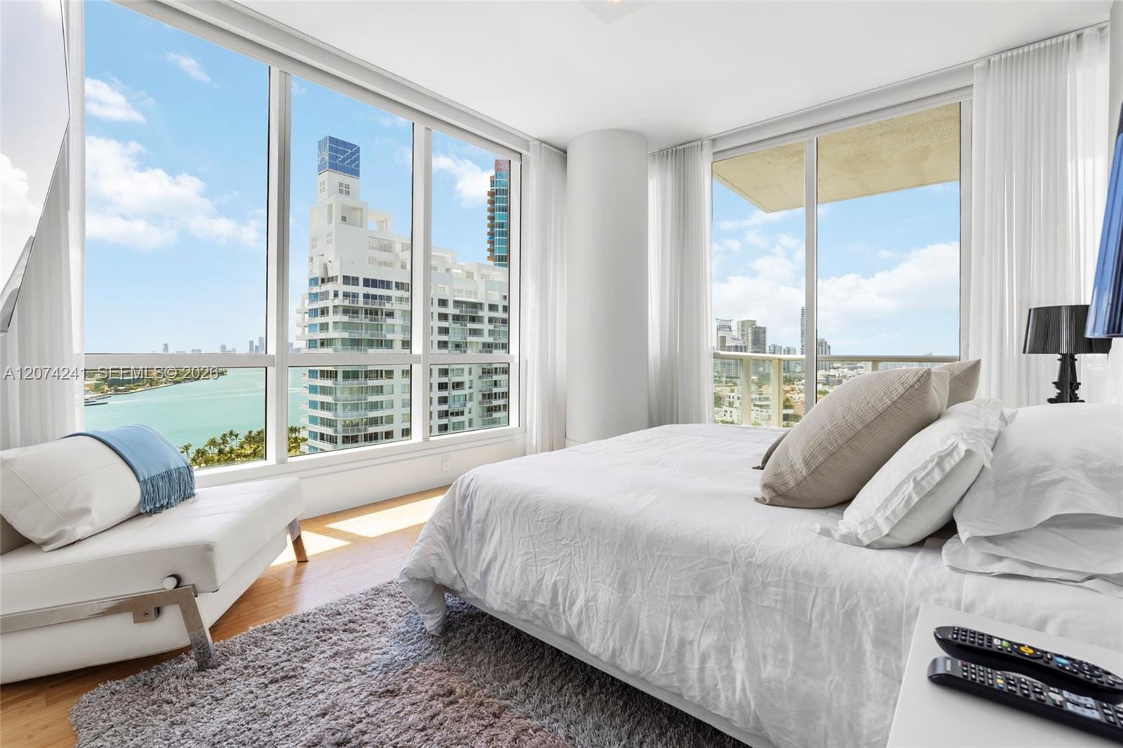 100 S Pointe Drive 1810, Miami Beach, FL 33139 photo 25