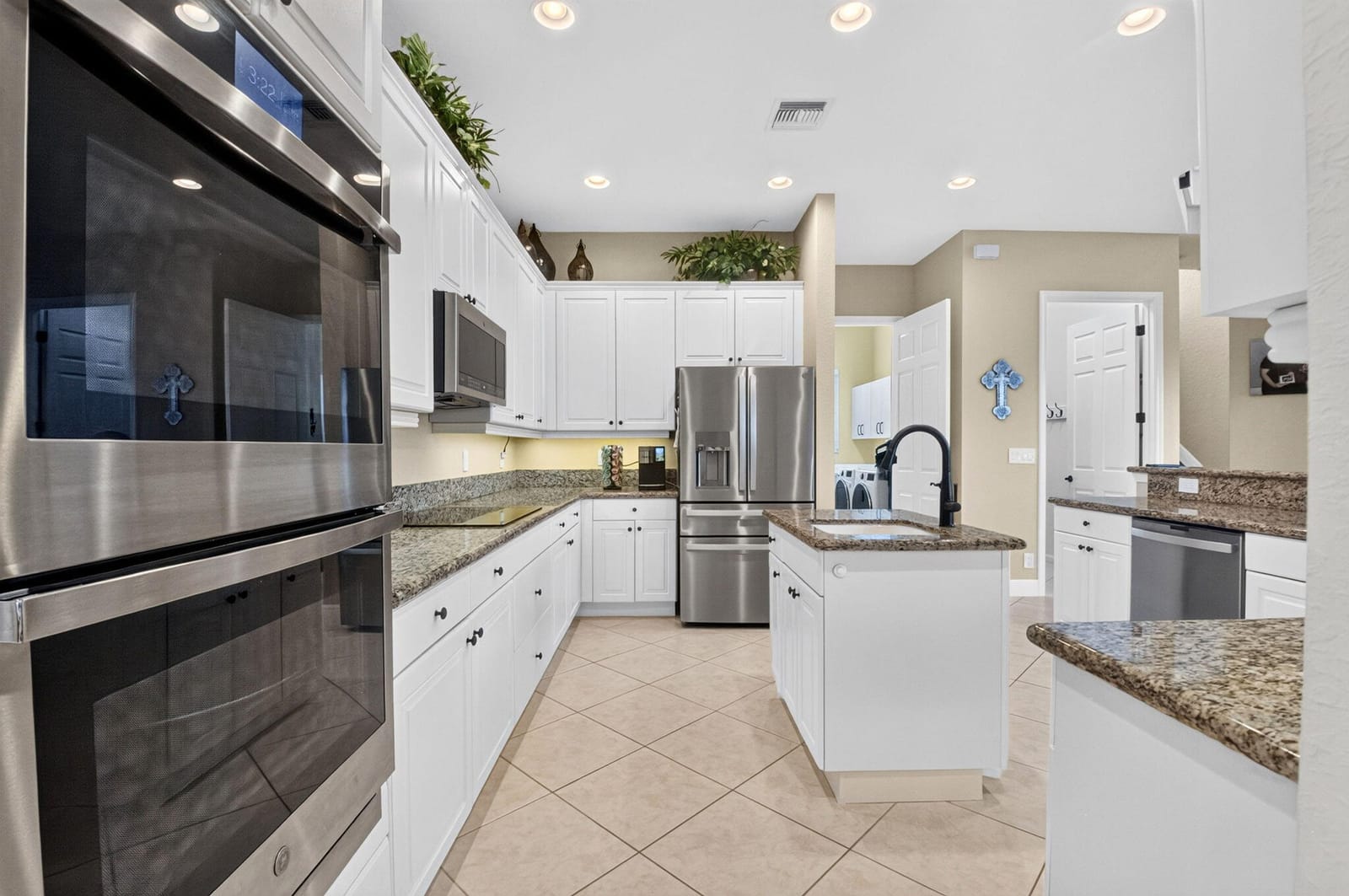 11554 Knightsbridge Place — photo 9