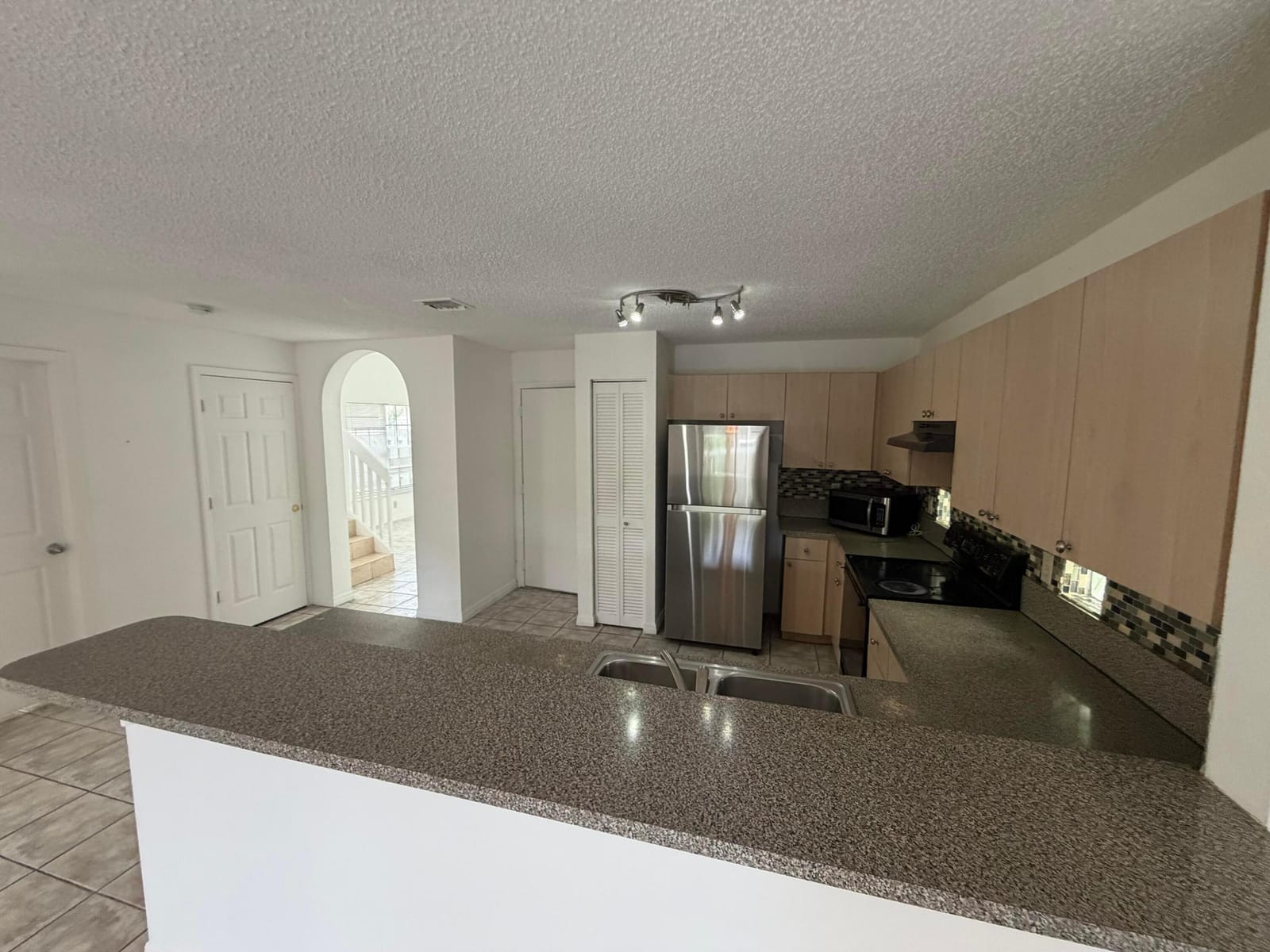 4172 Pine Hollow Circle — photo 5