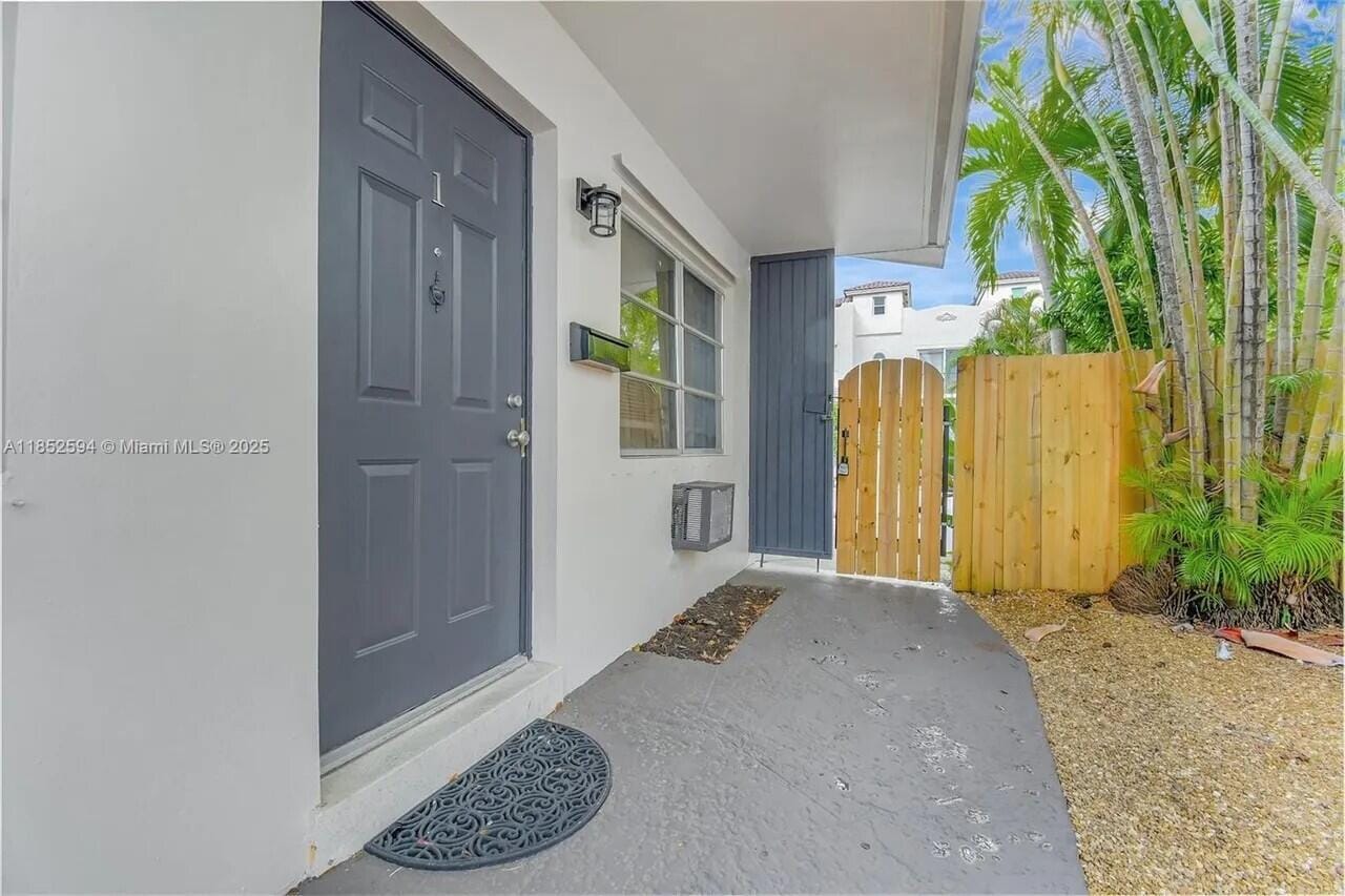 1213 SE 1st Street 1 — photo 5
