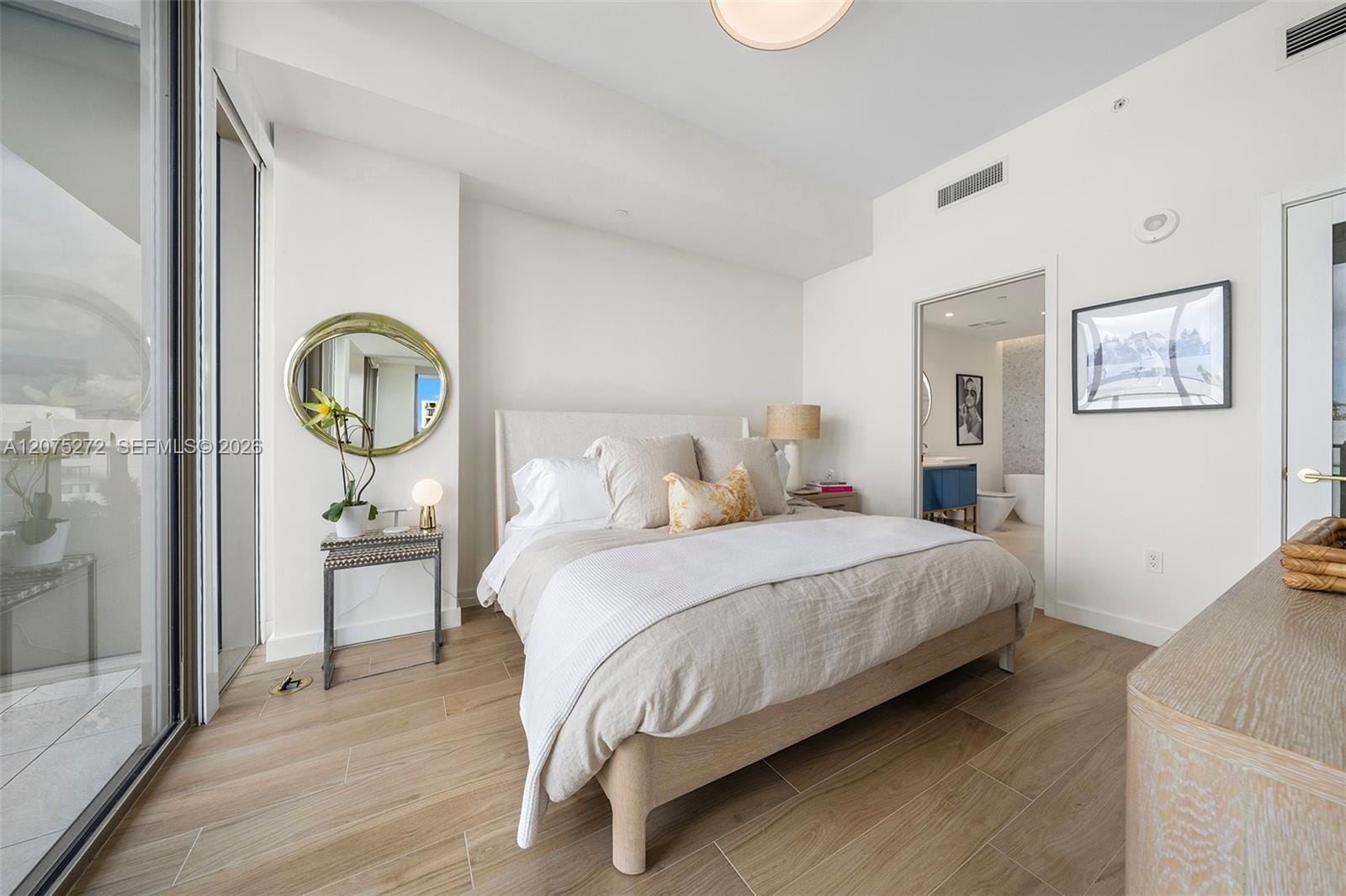 2678 Tigertail Avenue 401 — photo 10