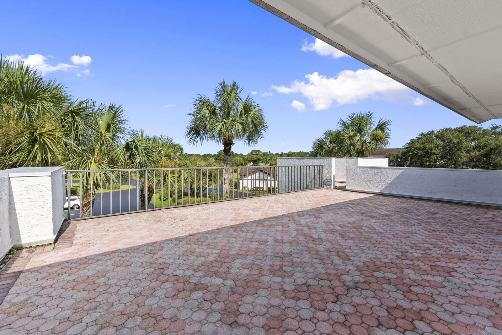 3400 TWIN LAKES Terrace 206 — photo 7