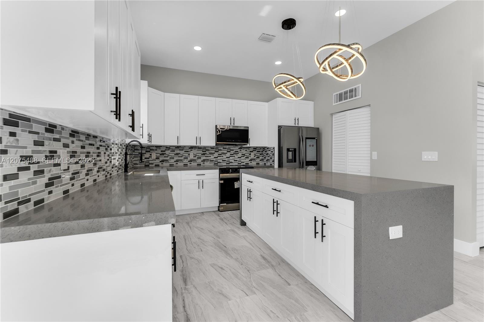 512 NW 23rd Avenue, Fort Lauderdale, FL 33311 photo 11
