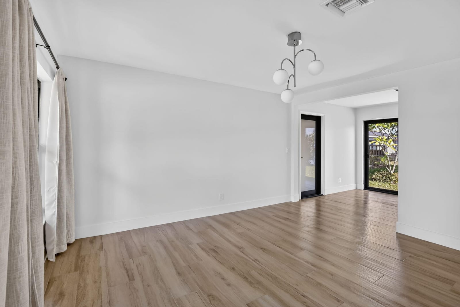 4329 SW 49TH Court — photo 6