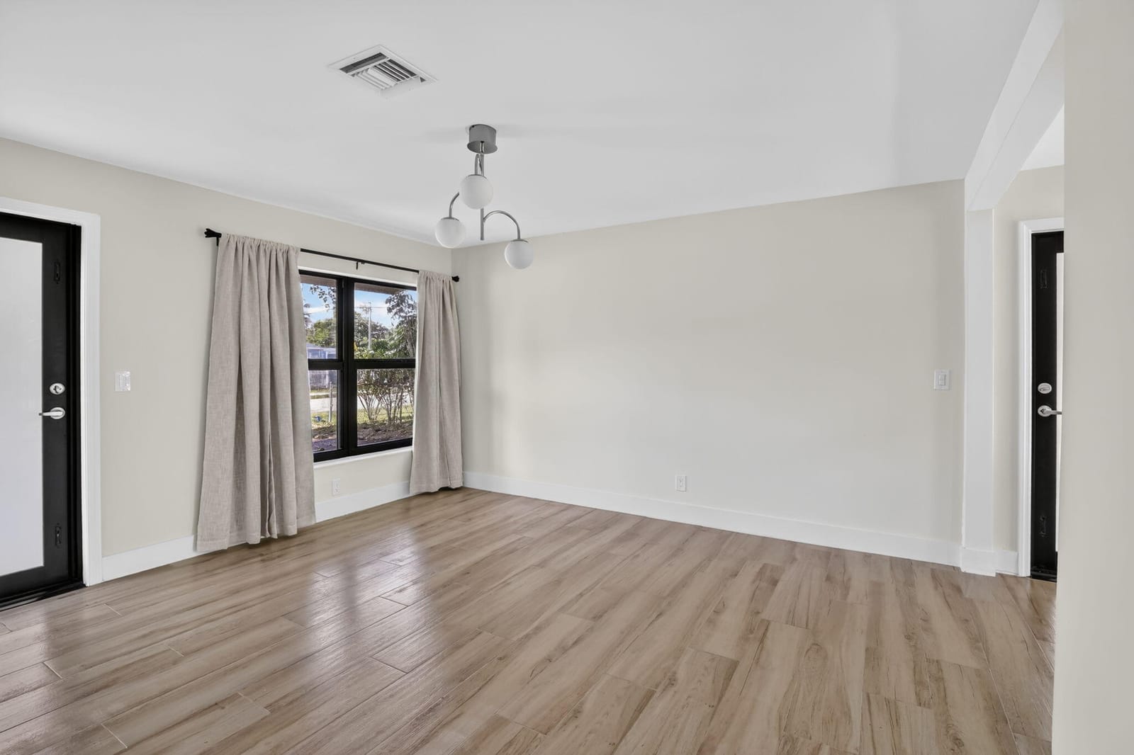 4329 SW 49TH Court — photo 7