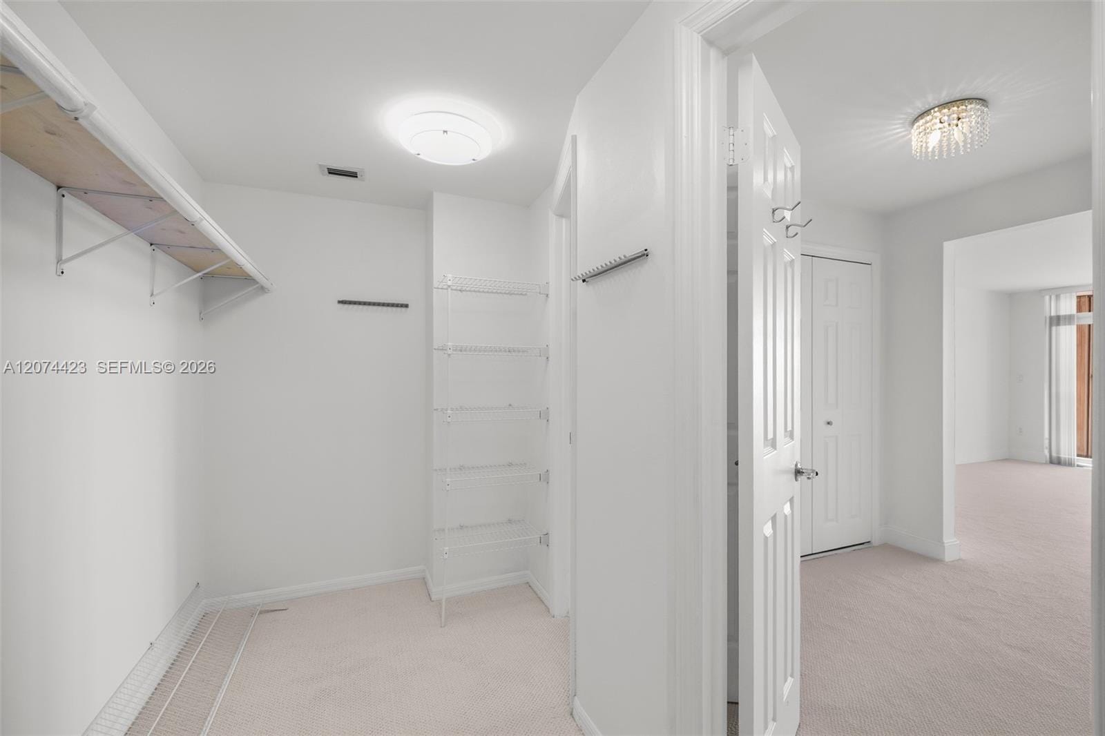 721 Biltmore Way 601 — photo 10