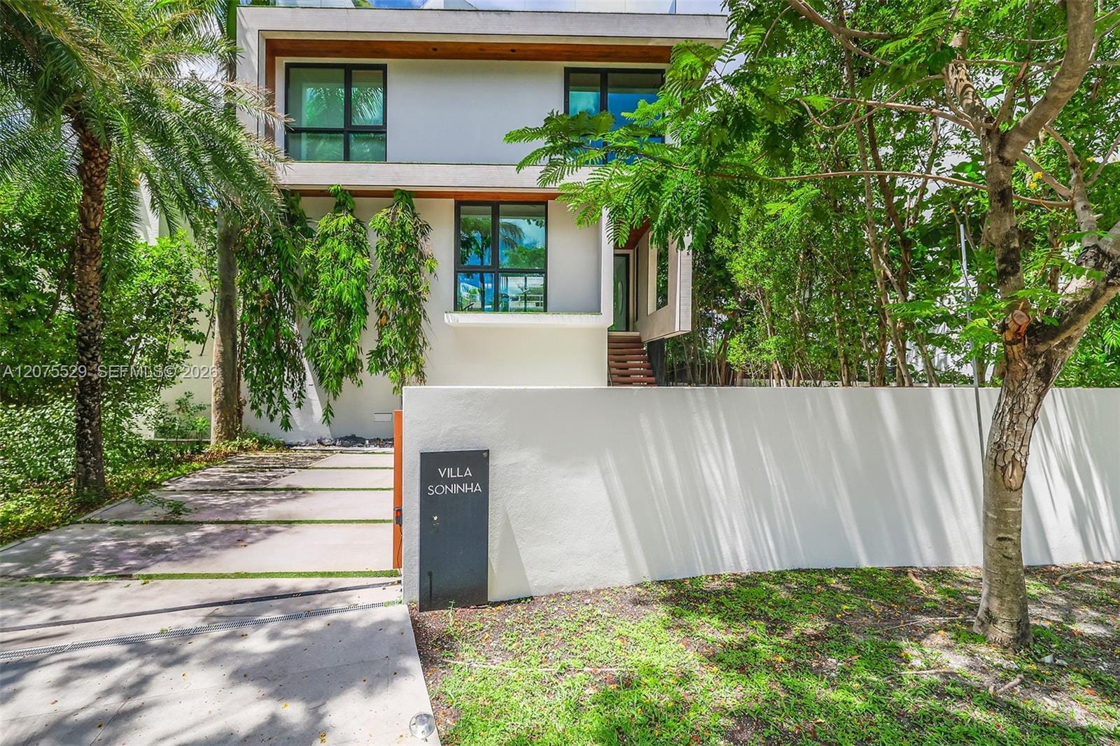 288 Palm Avenue, Miami Beach, FL 33139
