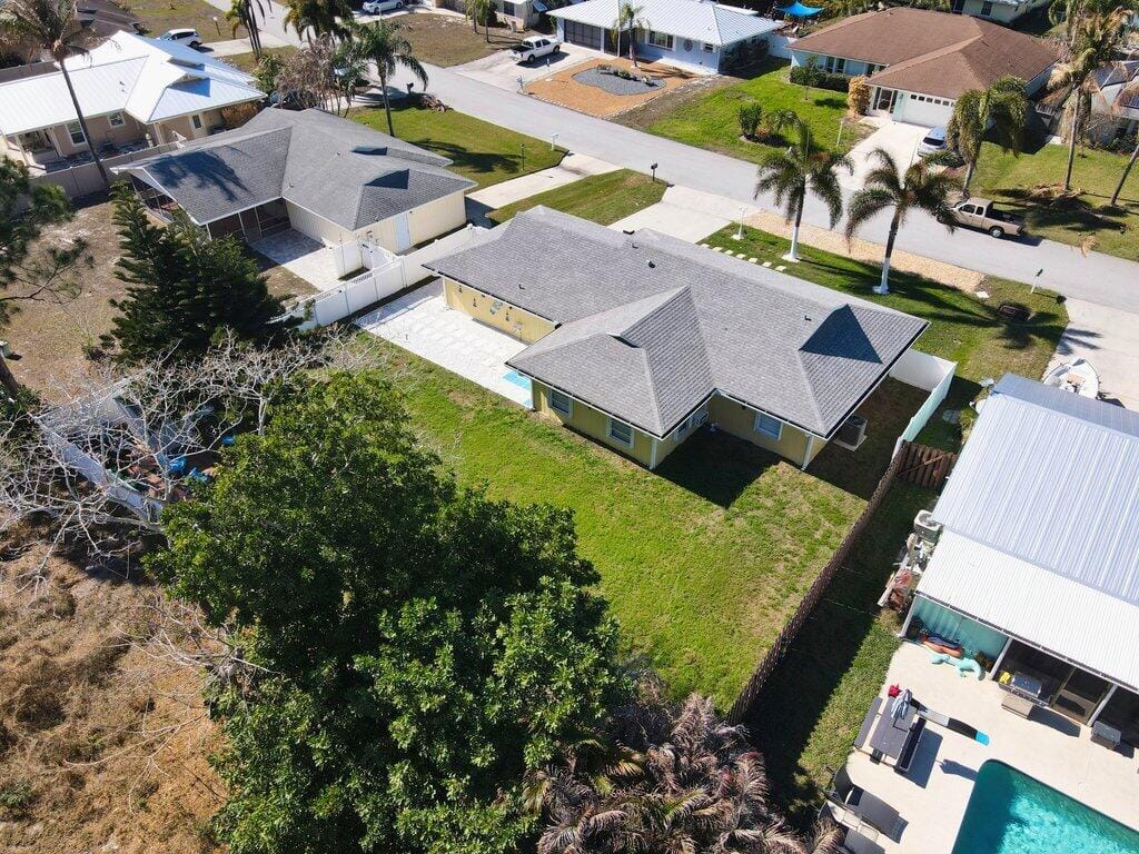 888 NE Maranta Terrado, Jensen Beach, FL 34957 photo 14