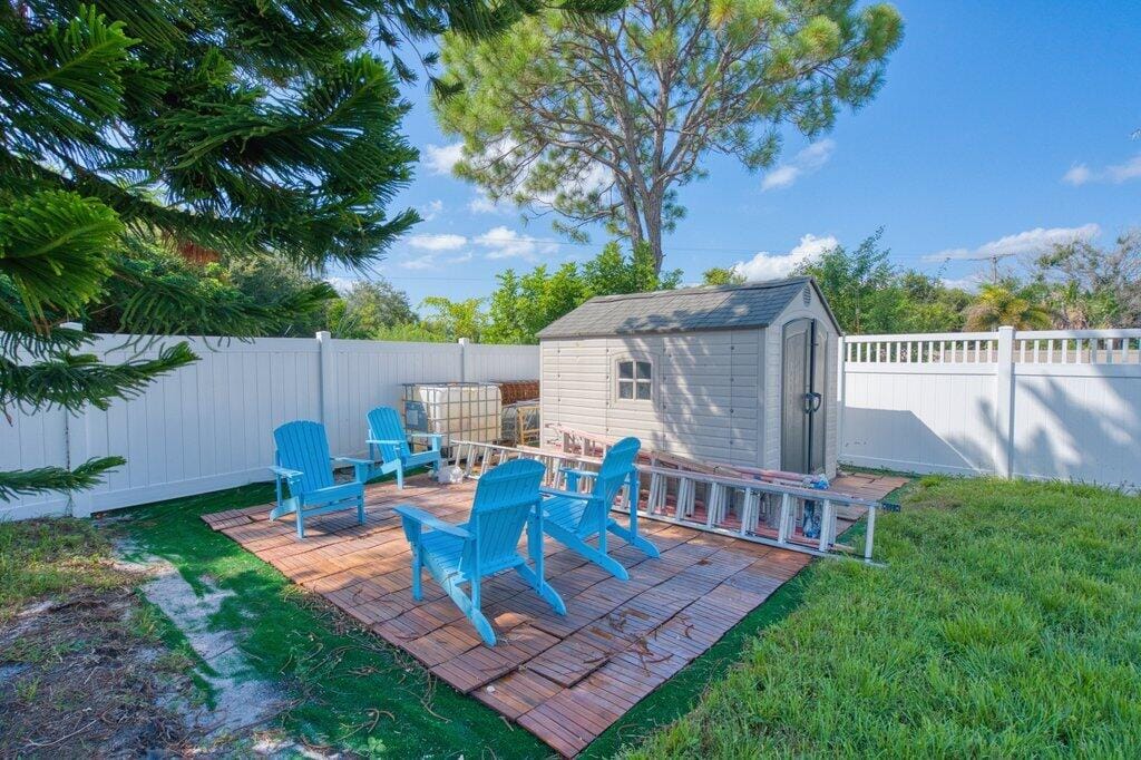888 NE Maranta Terrado, Jensen Beach, FL 34957 photo 18