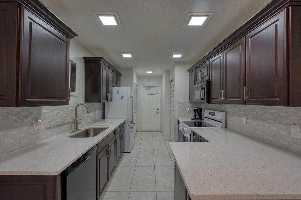 888 NE Maranta Terrado, Jensen Beach, FL 34957 photo 29