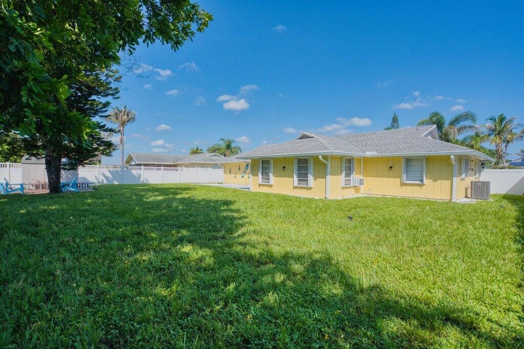 888 NE Maranta Terrado — photo 10