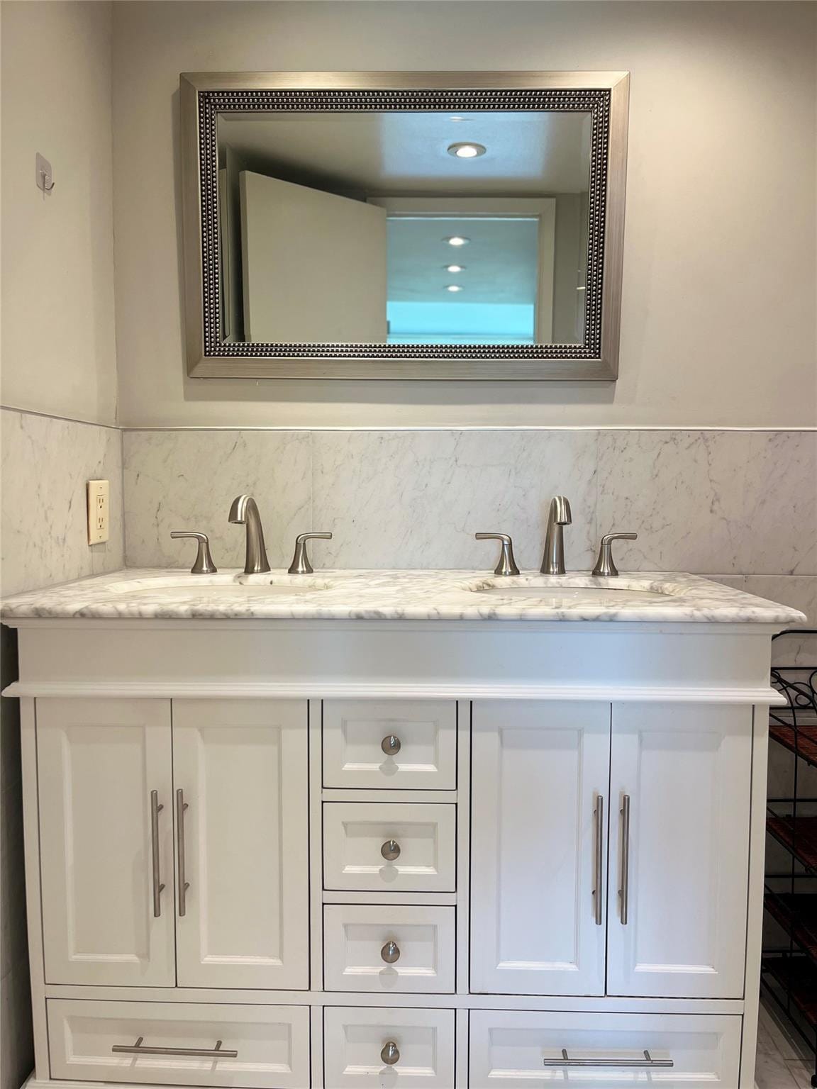 3100 N PALM AIRE Drive 204 — photo 10