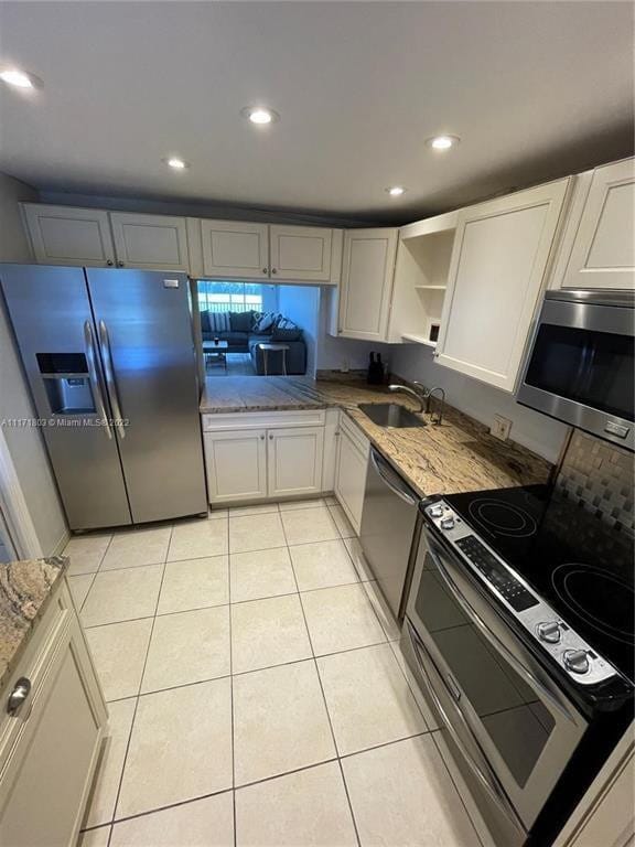 3100 N PALM AIRE Drive 204 — photo 3
