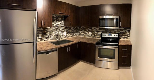 1300 NE Miami Gardens Drive 703E, Miami, FL 33179