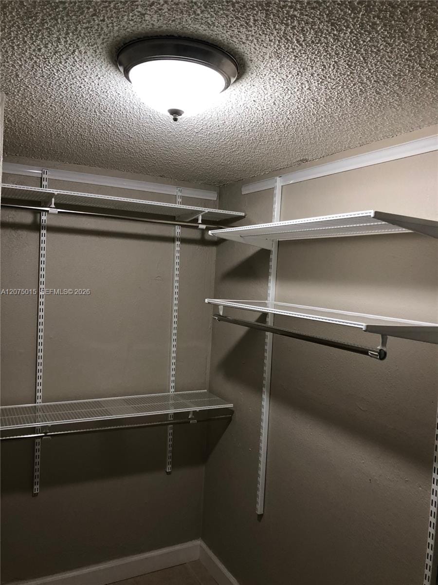 1300 NE Miami Gardens Drive 703E — photo 5