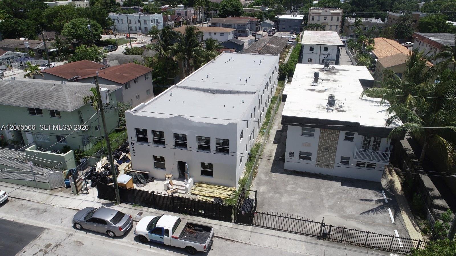 1020 SW 2nd Street — photo 4