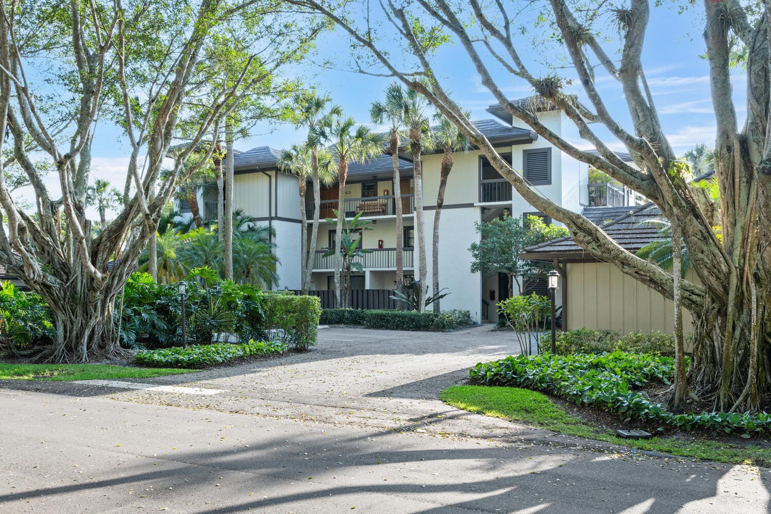 2785 Polo Island Drive J301 Penthouse — photo 2
