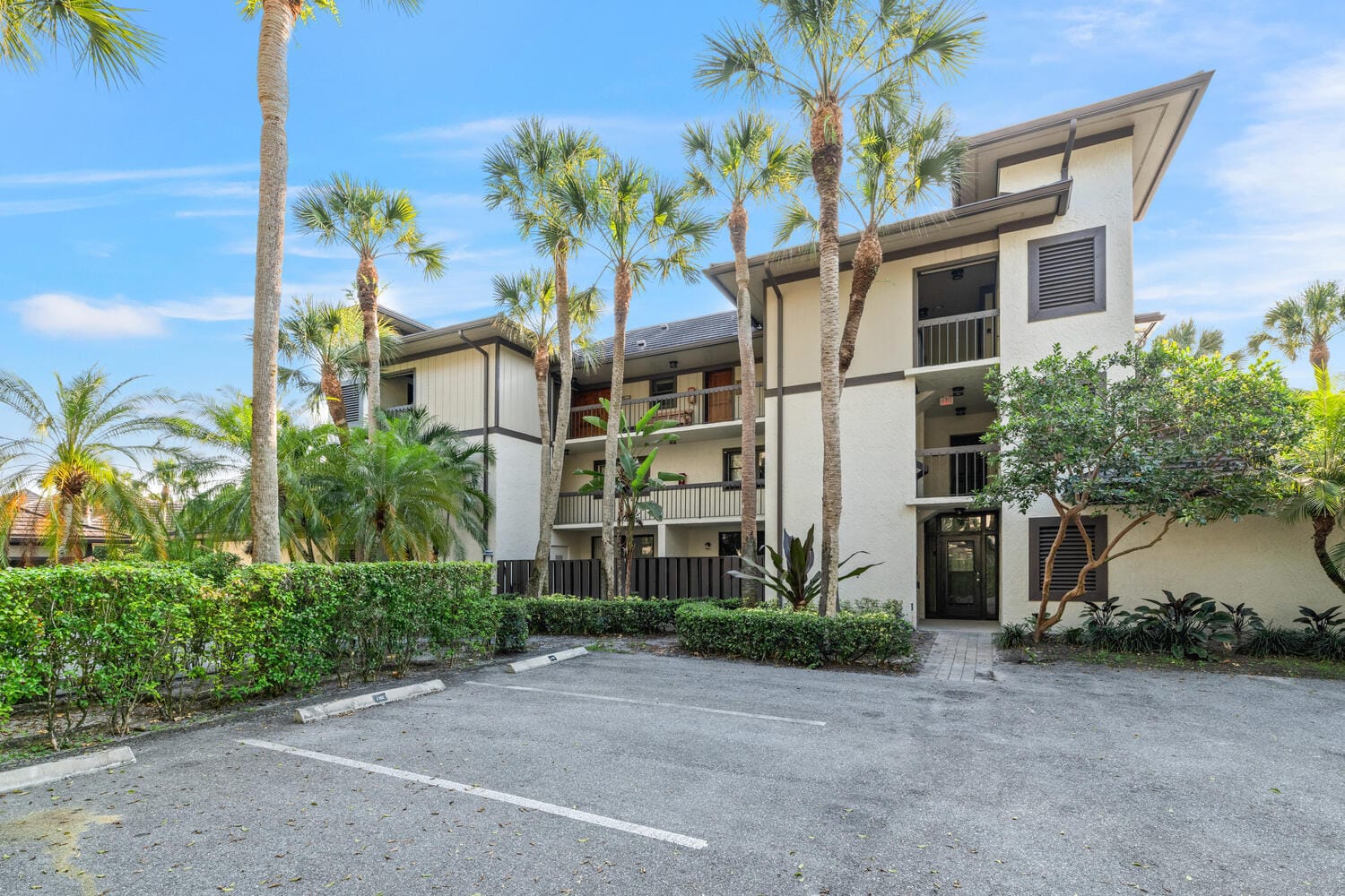 2785 Polo Island Drive J301 Penthouse — photo 10