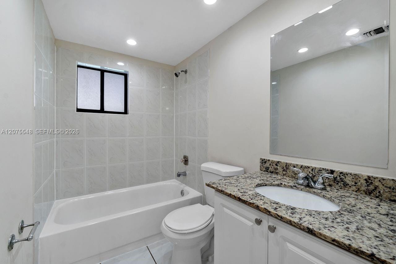 8420 SW 133rd Ave Road 105, Miami, FL 33183 photo 13