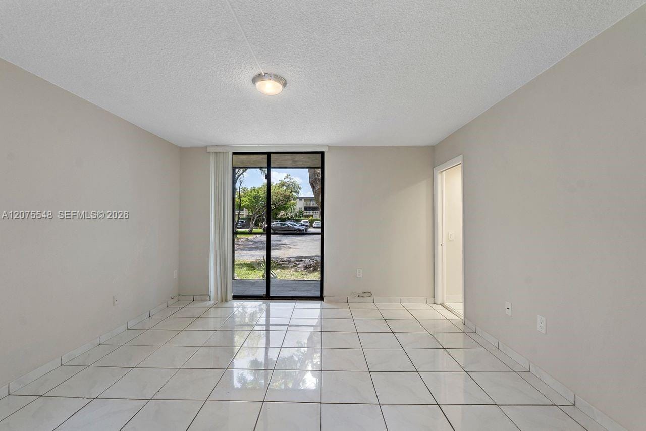8420 SW 133rd Ave Road 105, Miami, FL 33183 photo 9