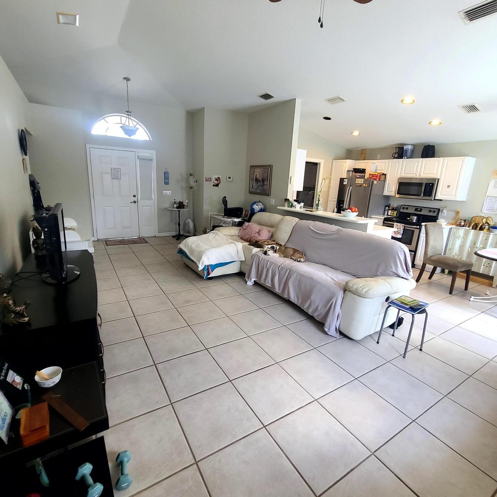 6374 Robinson Street — photo 3