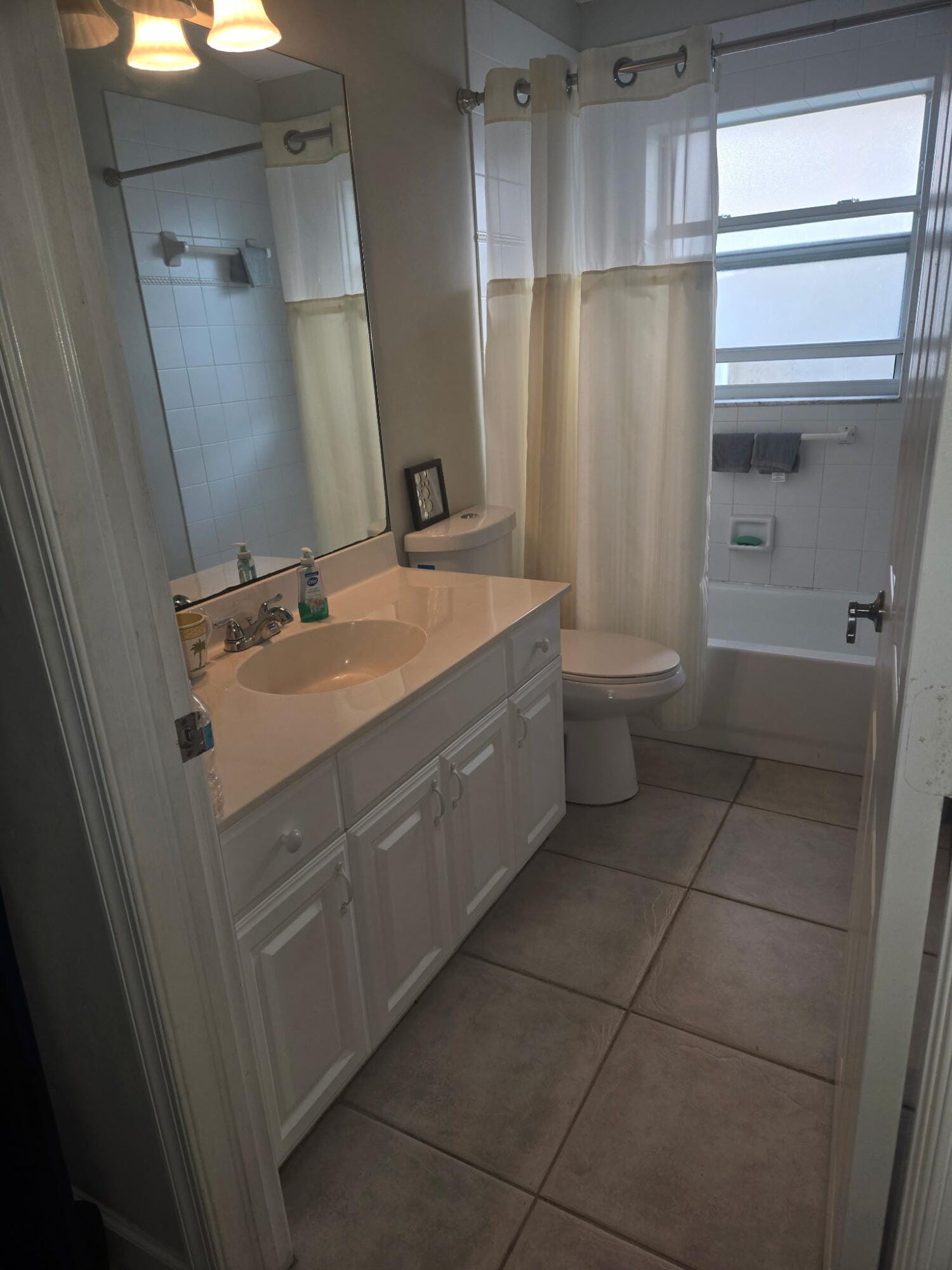 6374 Robinson Street — photo 8