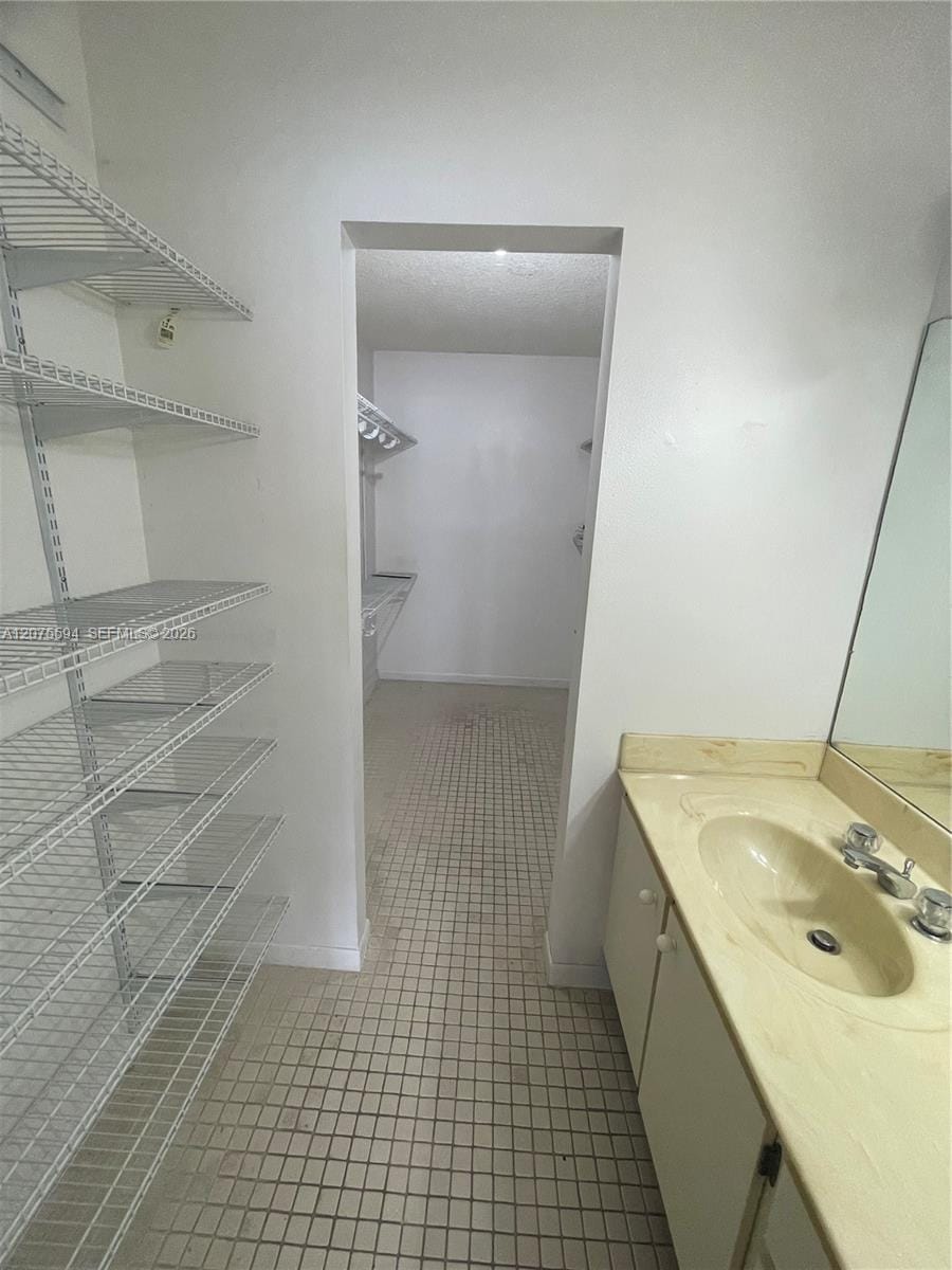 200 Golden Isles Drive 401 — photo 7
