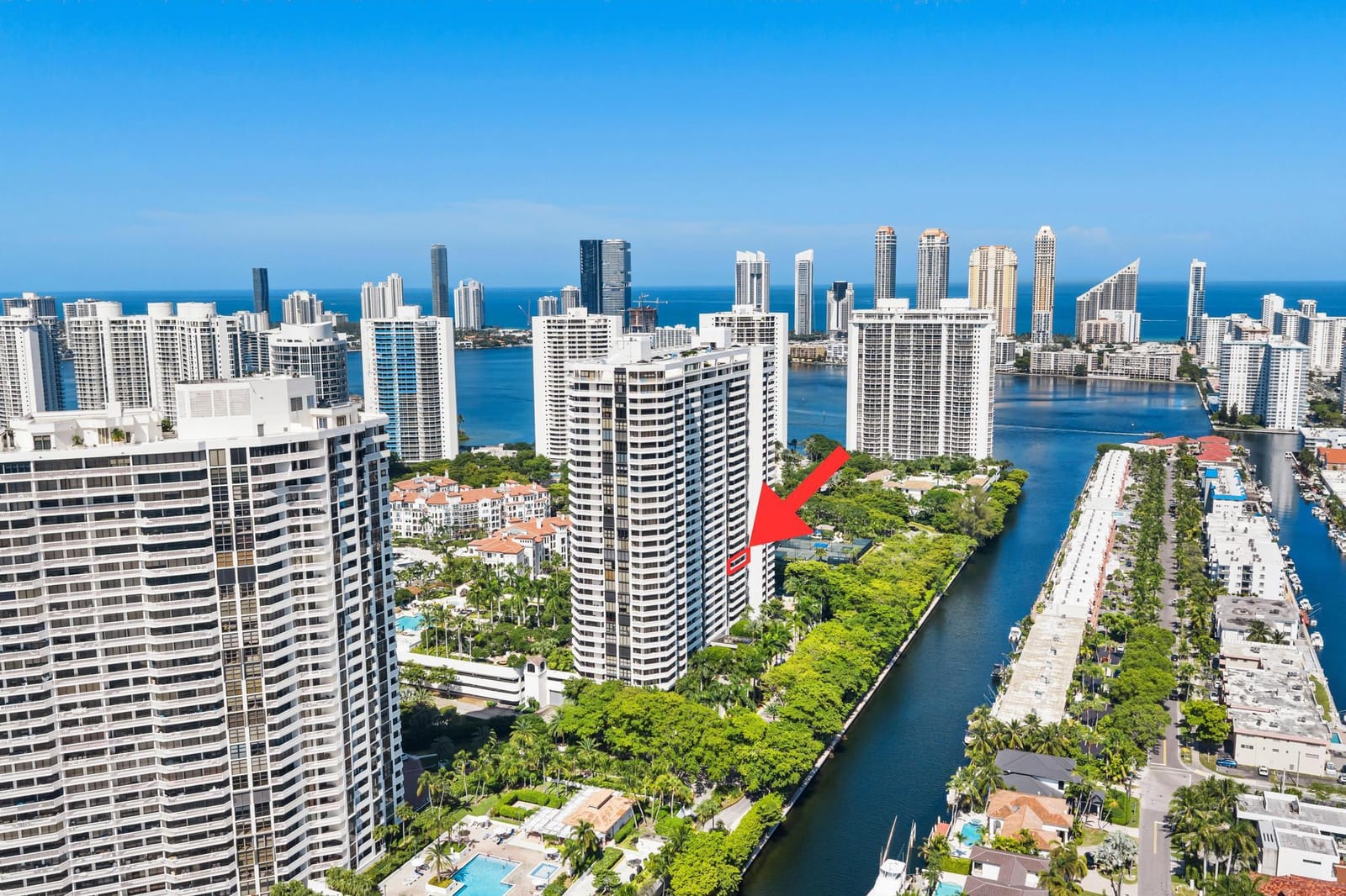 2000 ISLAND Boulevard 903, Aventura, FL 33160 photo 21