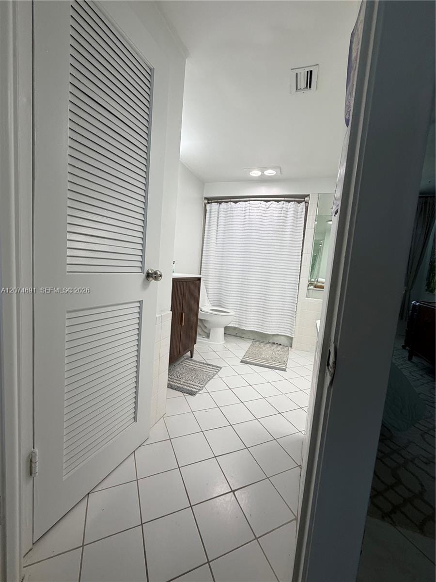 3111 N Ocean Drive 1611, Hollywood, FL 33019 photo 13