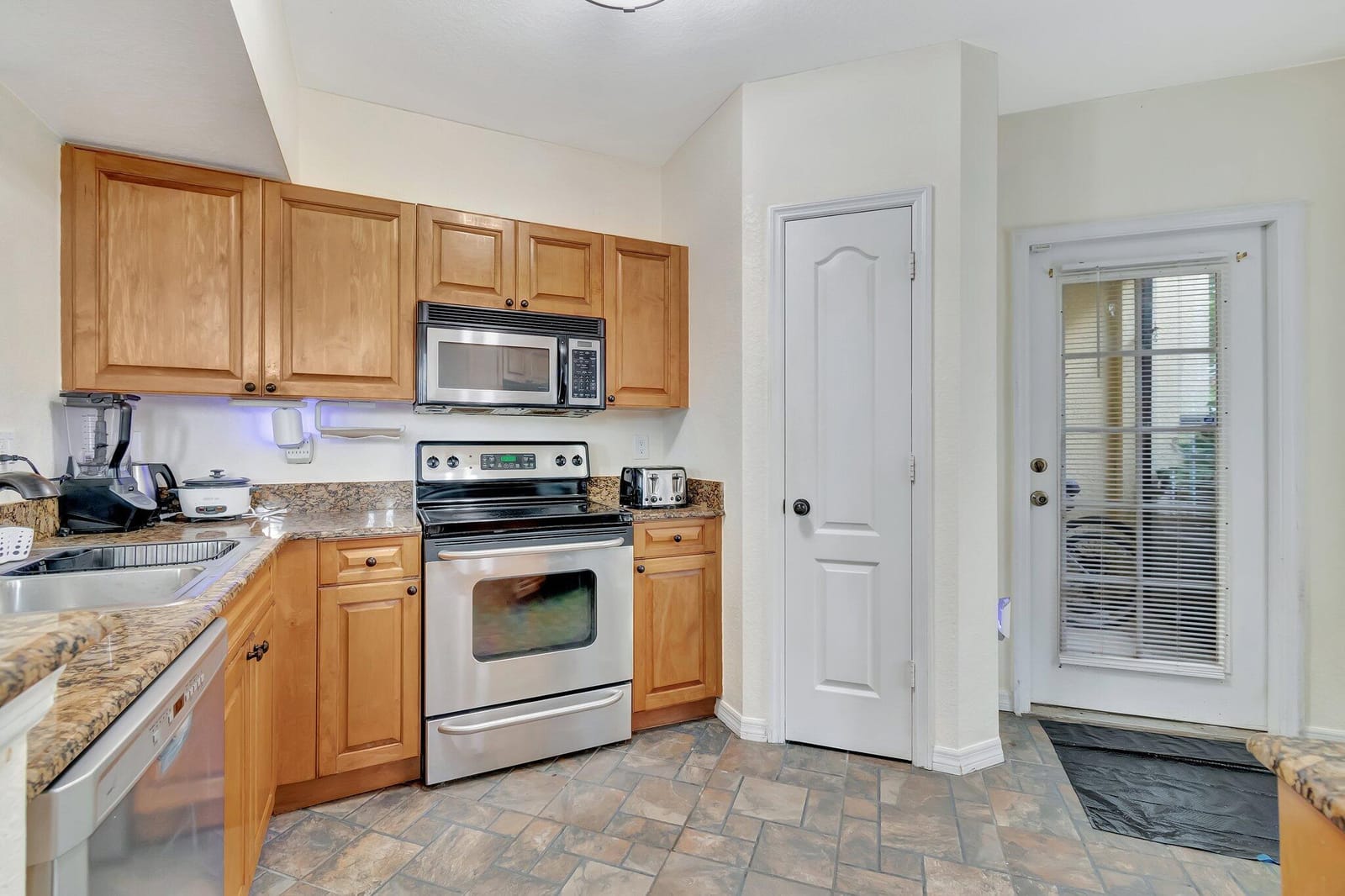 1207 BELMONT Place, Boynton Beach, FL 33436 photo 18