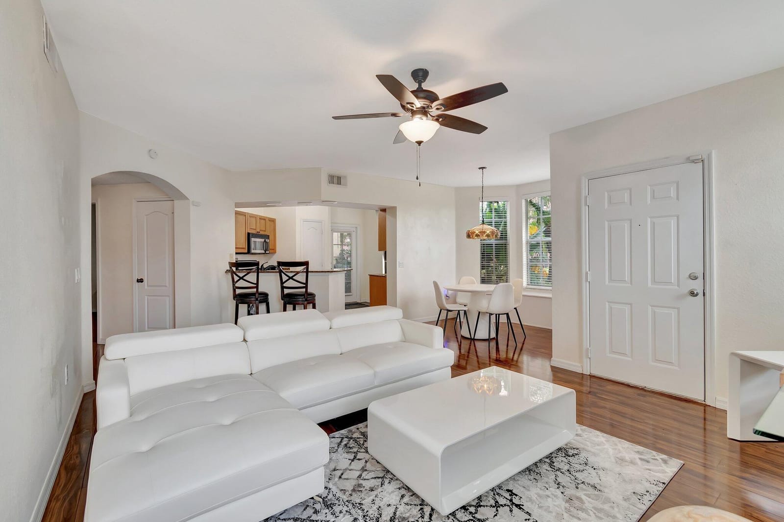 1207 BELMONT Place — photo 8