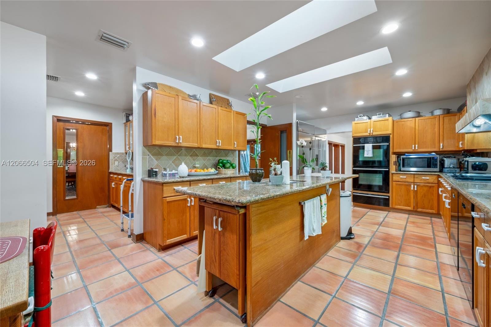 9490 Old Cutler Lane — photo 10