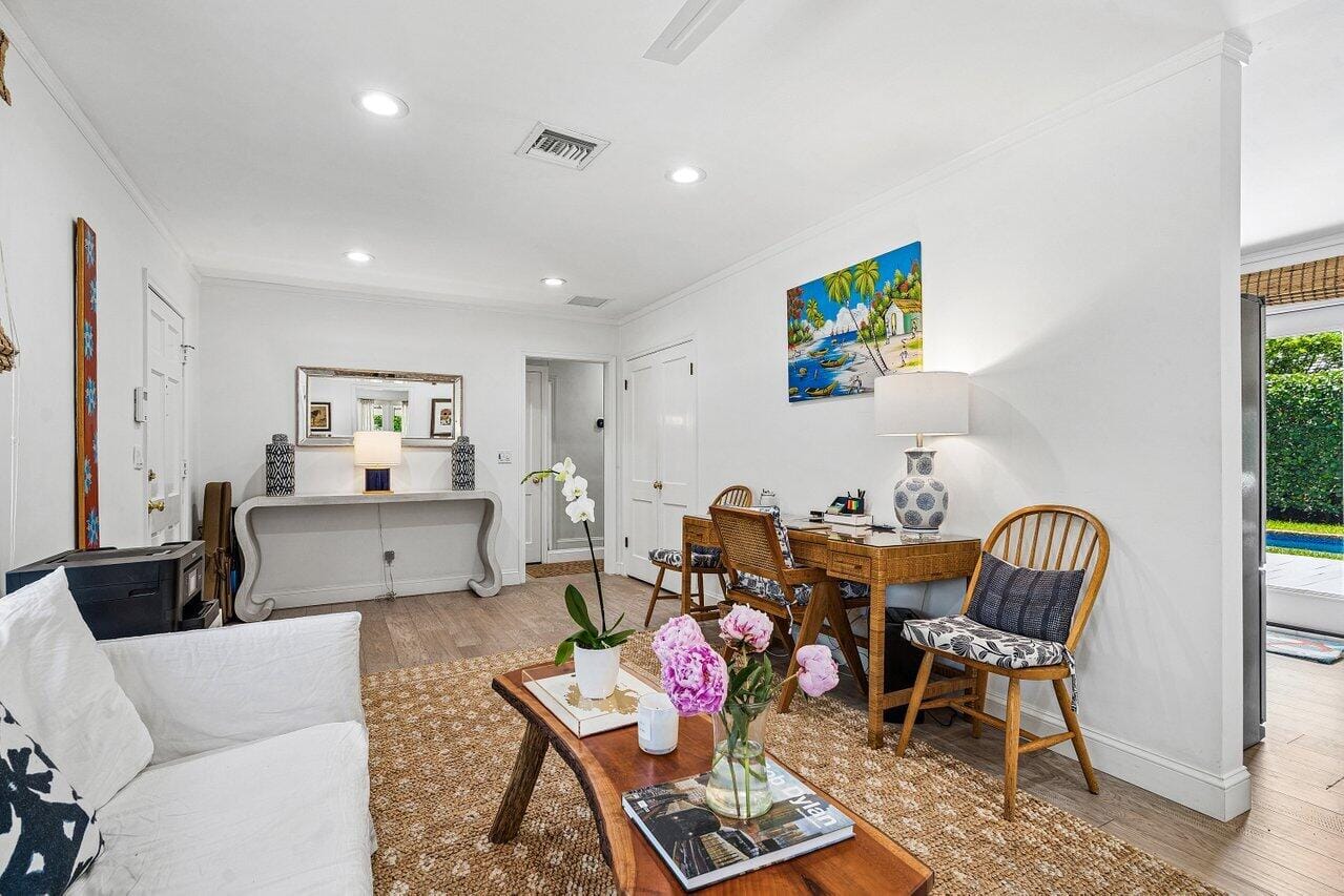 210 Debra Lane, Palm Beach, FL 33480 photo 7