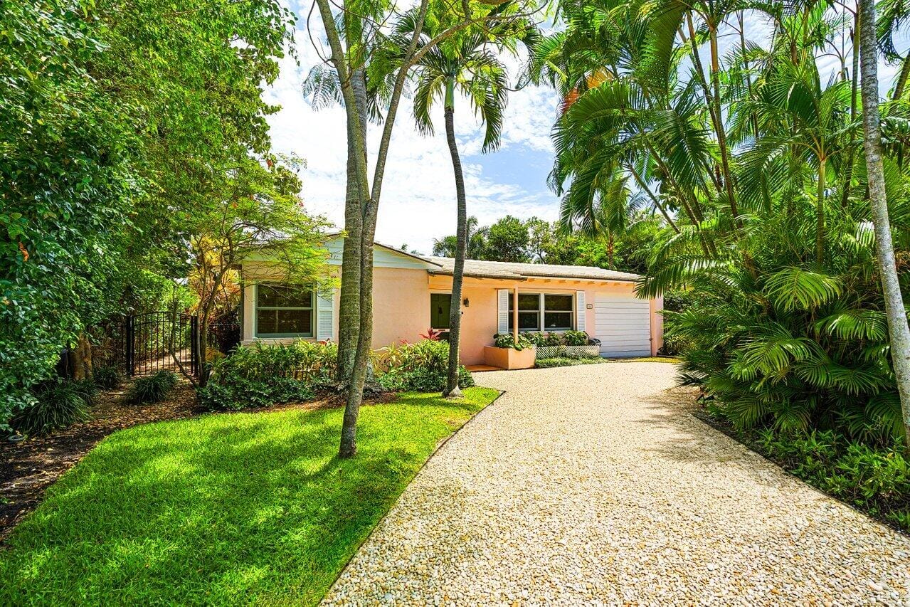 210 Debra Lane, Palm Beach, FL 33480