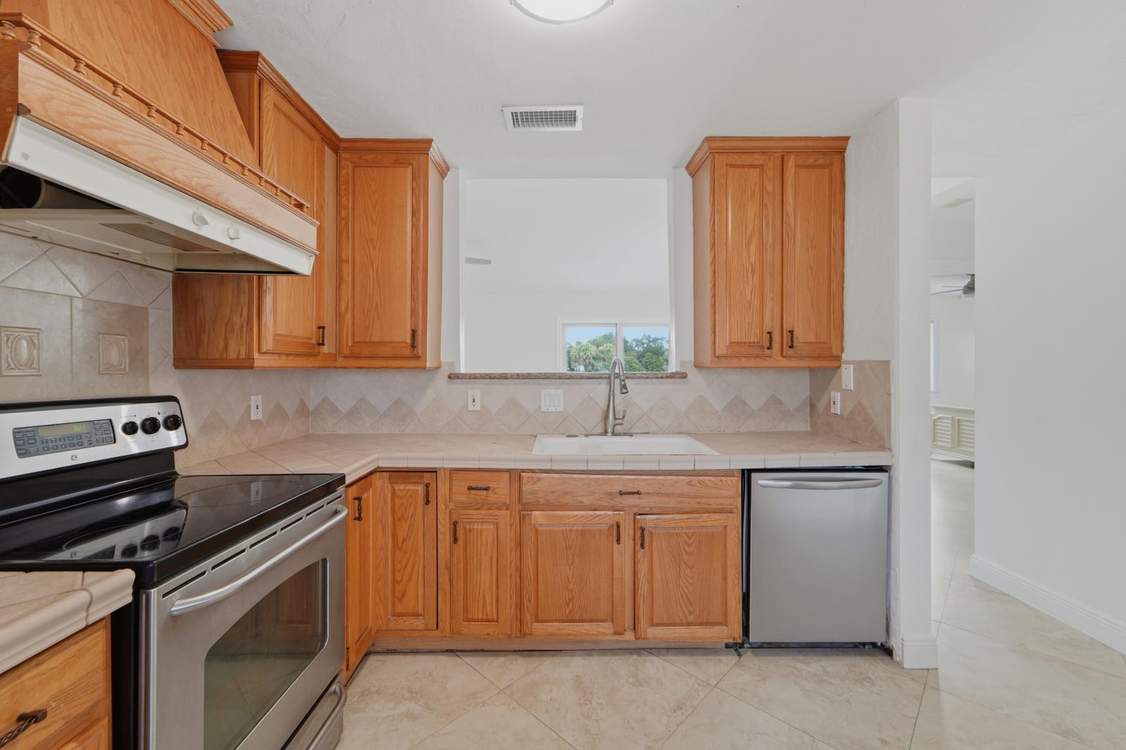 217 PARKWOOD Drive S — photo 10