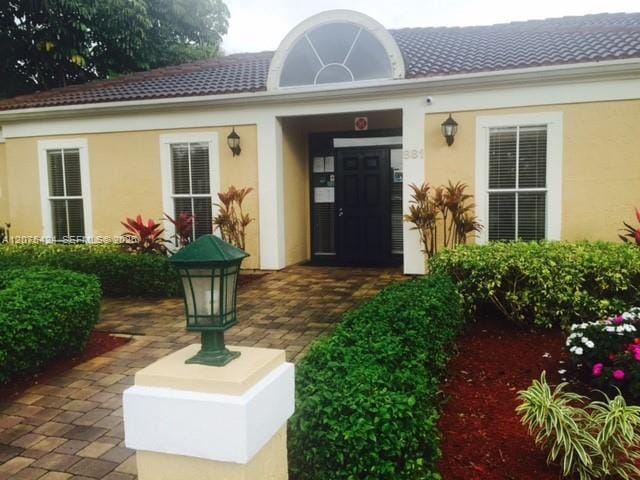 927 Riverside Drive 326, Coral Springs, FL 33071