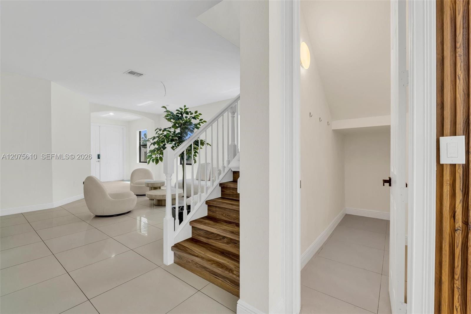 10204 NW 86th Street, Doral, FL 33178 photo 14