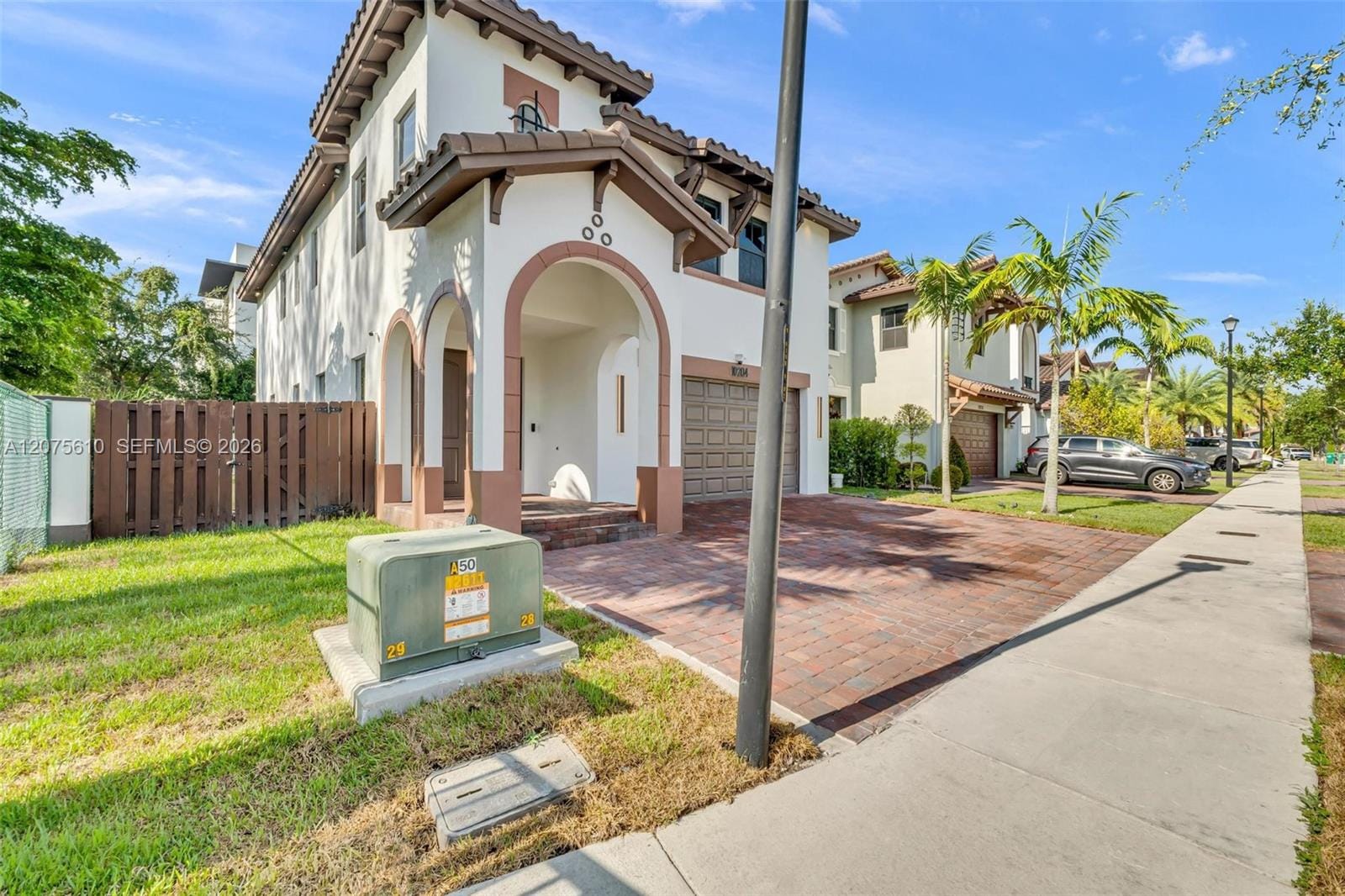 10204 NW 86th Street — photo 3
