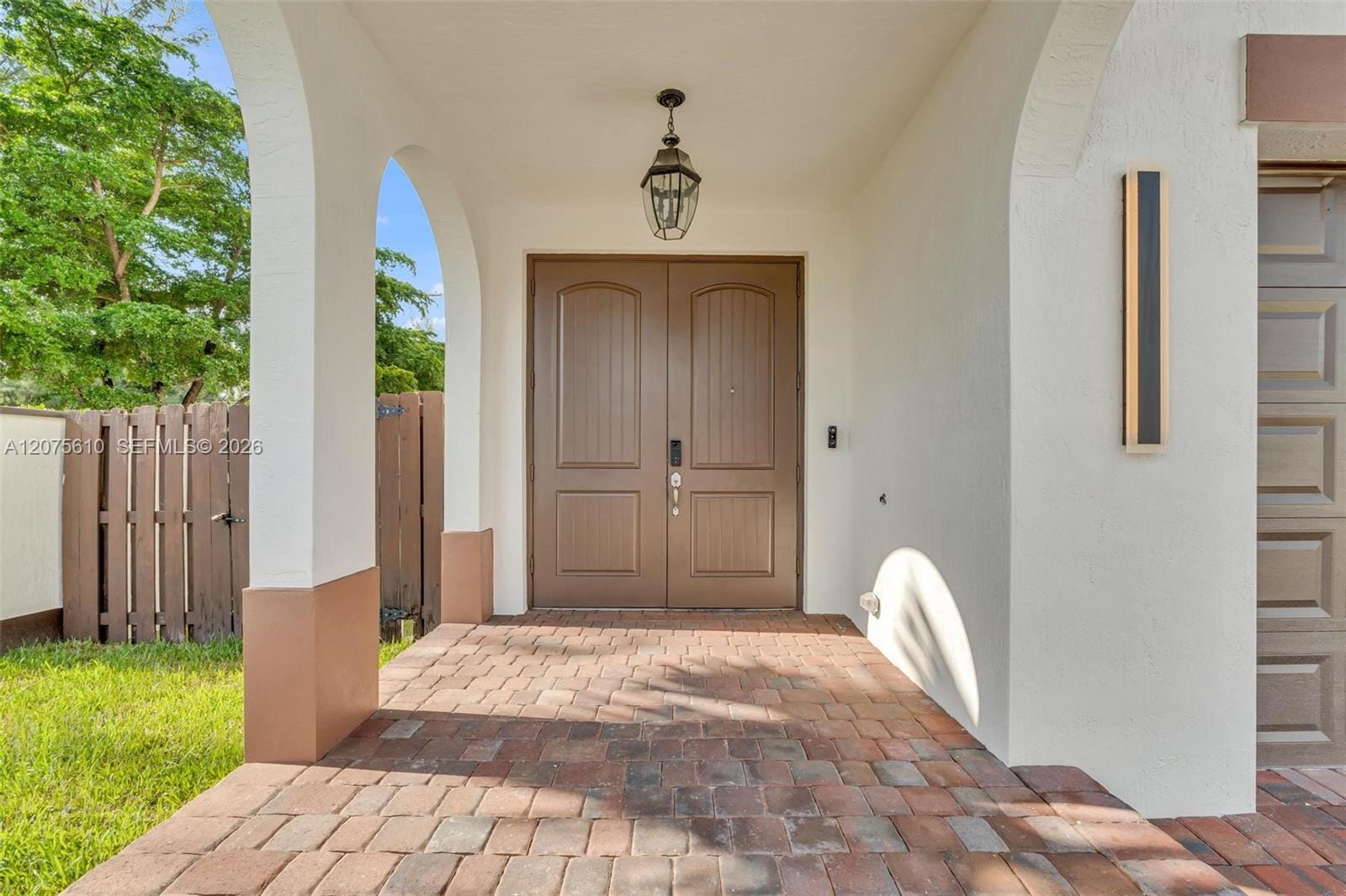 10204 NW 86th Street — photo 5