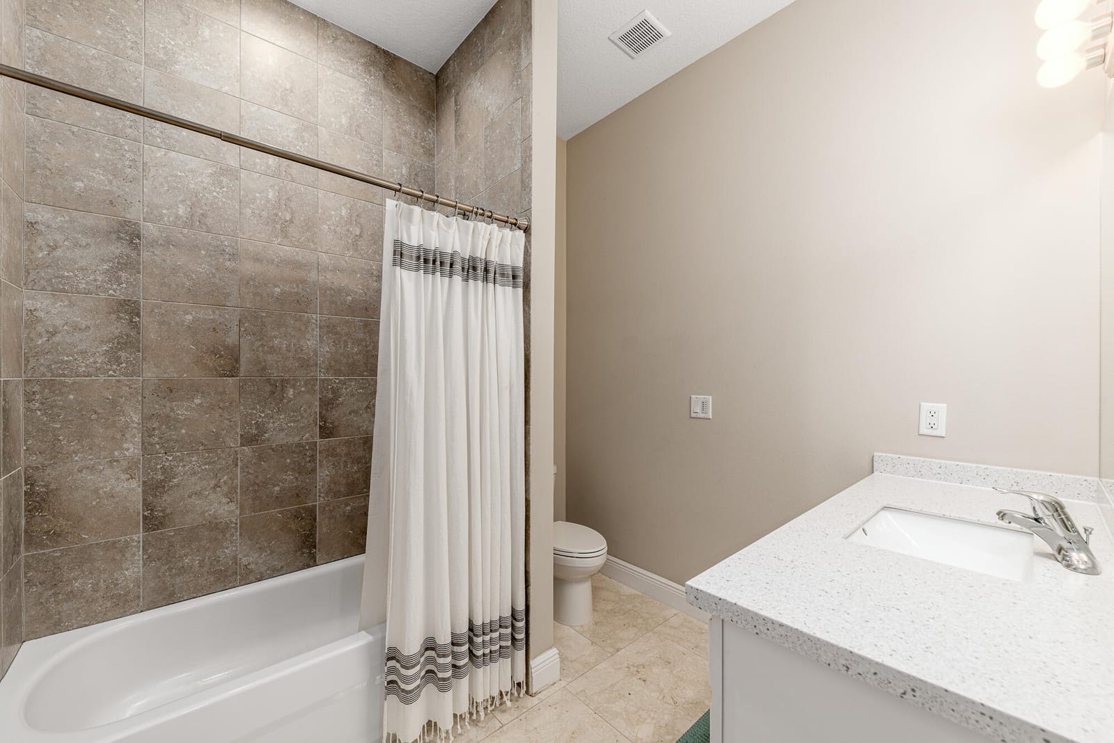 2070 NW PINE TREE Way, Stuart, FL 34994 photo 27