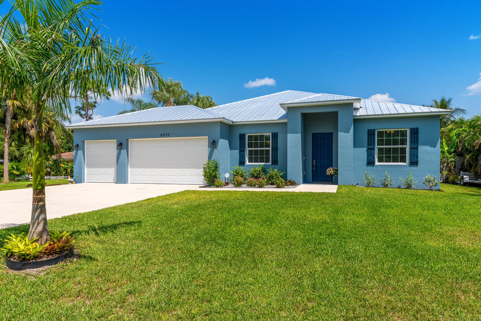 2070 NW PINE TREE Way, Stuart, FL 34994 photo 8